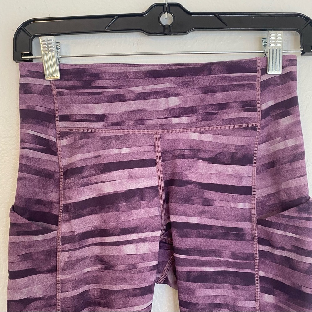 Lululemon Athletica Purple Leggings with Wide Waistband capri‎ - Picture 3 of 5